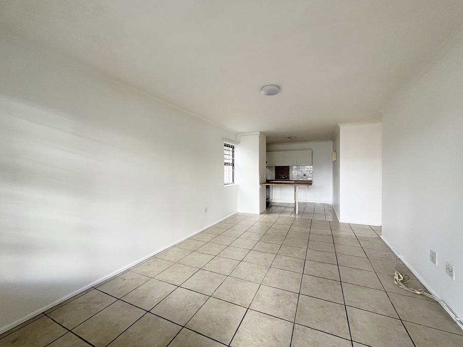 To Let 3 Bedroom Property for Rent in Parow Golf Course Western Cape